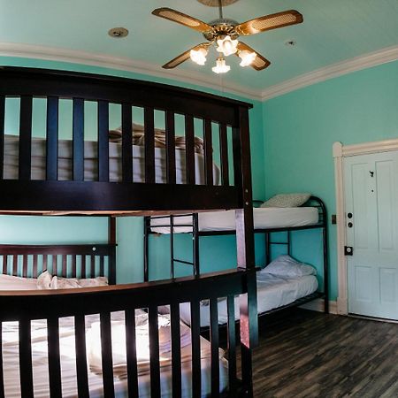 The Hostel California Бишоп Экстерьер фото